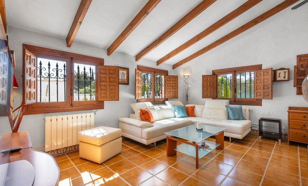 Resale - Villa -
Orihuela - Orihuela Costa