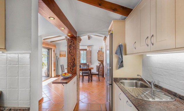 Resale - Villa -
Orihuela - Orihuela Costa