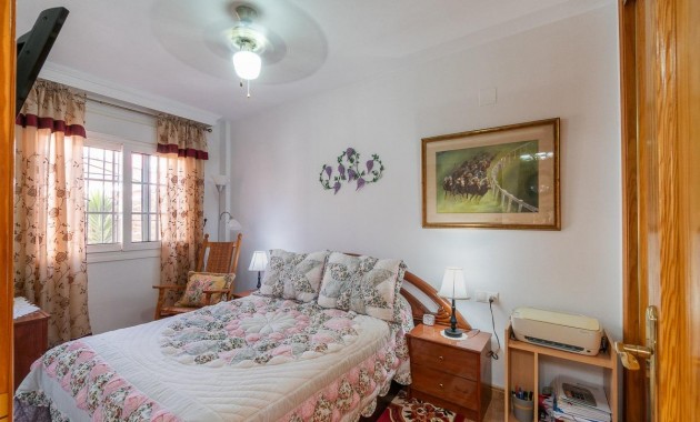 Resale - Terraced house -
Orihuela Costa - PAU 8