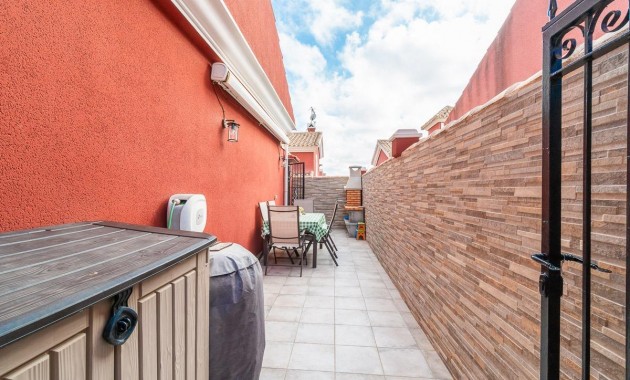 Resale - Terraced house -
Orihuela Costa - PAU 8