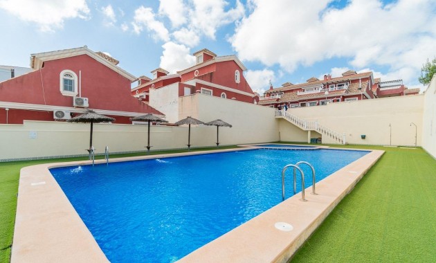 Resale - Terraced house -
Orihuela Costa - PAU 8