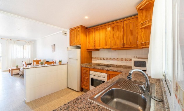 Sale - Bungalow -
Orihuela Costa - Villamartin