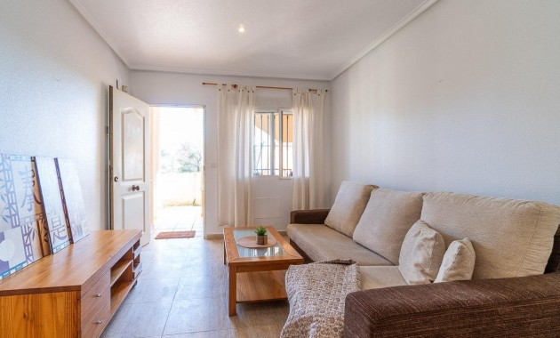 Sale - Bungalow -
Orihuela Costa - Villamartin