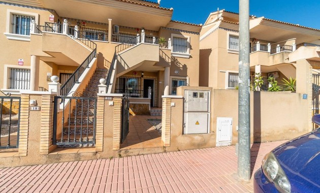 Sale - Bungalow -
Orihuela Costa - Villamartin