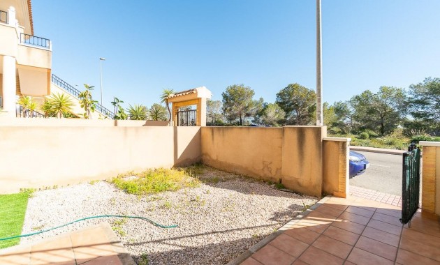 Sale - Bungalow -
Orihuela Costa - Villamartin