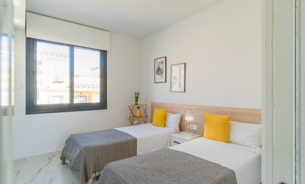 Resale - Wohnung -
Orihuela Costa - PAU 26