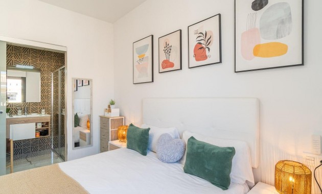 Resale - Wohnung -
Orihuela Costa - PAU 26