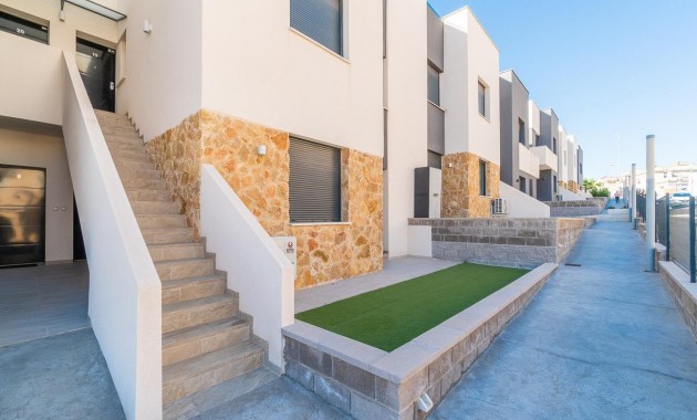 Resale - Wohnung -
Orihuela Costa - PAU 26
