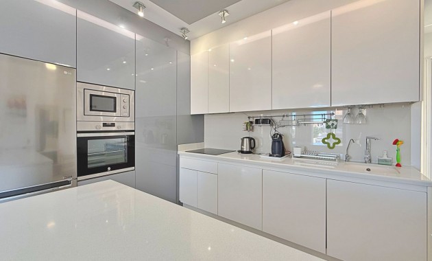 Resale - Penthouse -
Pilar de la Horadada - Torre de la Horadada