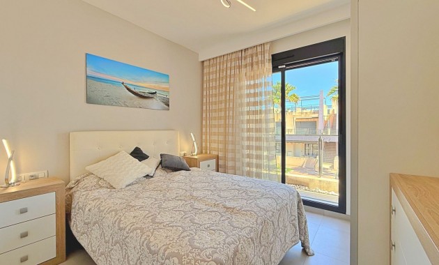 Resale - Penthouse -
Pilar de la Horadada - Torre de la Horadada