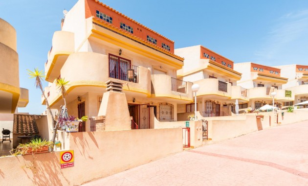 Long time Rental - Terraced house -
Orihuela Costa - La Zenia