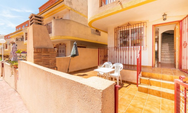Long time Rental - Terraced house -
Orihuela Costa - La Zenia