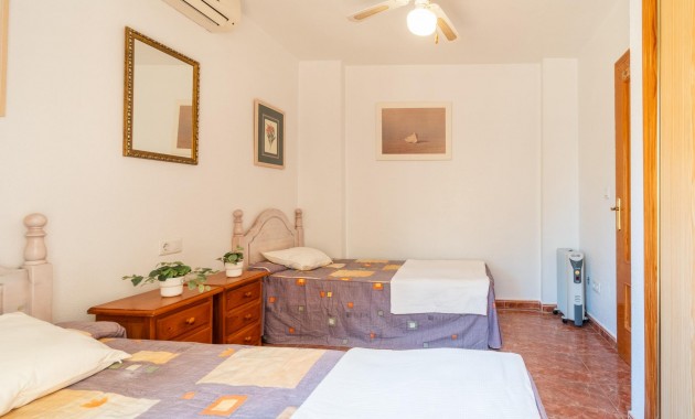 Long time Rental - Terraced house -
Orihuela Costa - La Zenia
