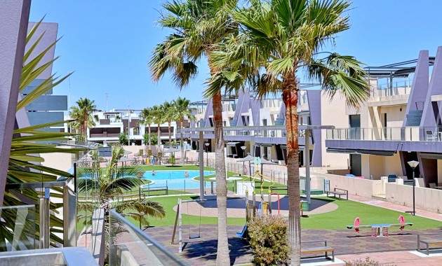Venta - Penthouse -
Pilar de la Horadada - Torre de la Horadada