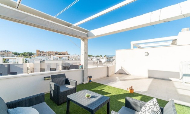 Venta - Terraced house -
Orihuela Costa - Villamartin