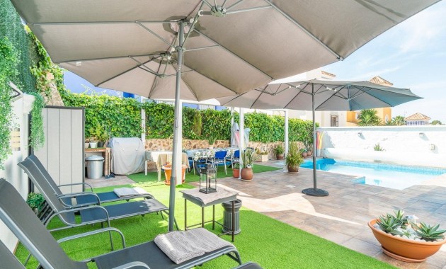 Sale - house -
San Miguel de Salinas - Las filipinas
