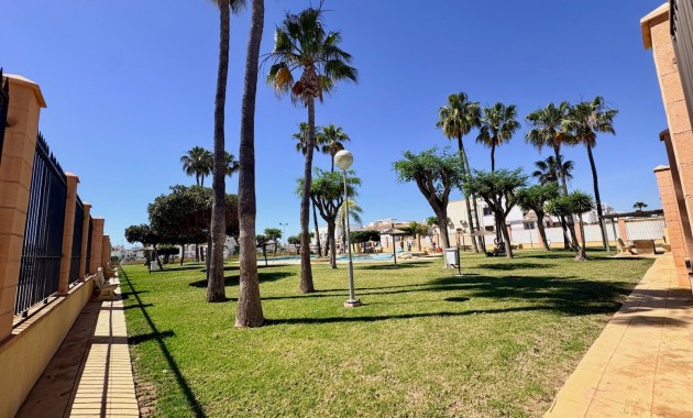 Sale - Apartment -
Orihuela Costa - Playa Flamenca