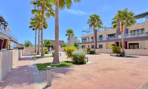 Venta - Penthouse -
Pilar de la Horadada - Torre de la Horadada