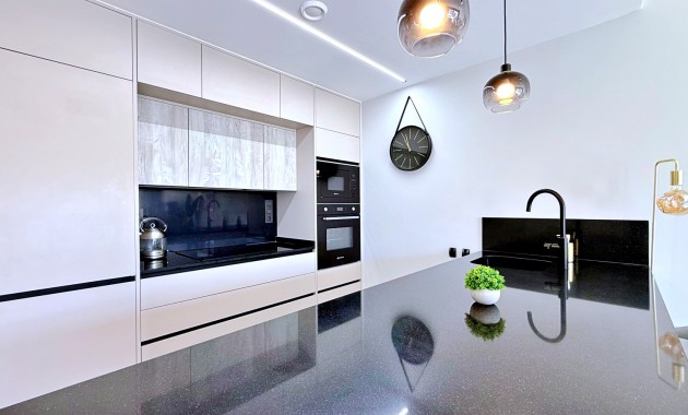 Resale - Penthouse -
Orihuela Costa - Punta Prima