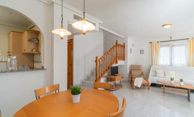Sale - Villa -
Orihuela Costa - Playa Flamenca