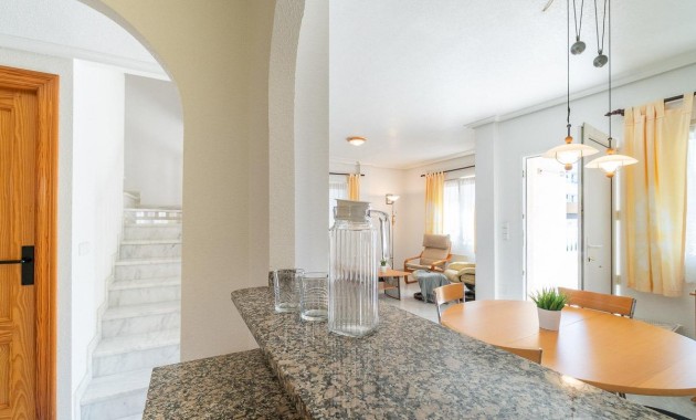 Sale - Villa -
Orihuela Costa - Playa Flamenca