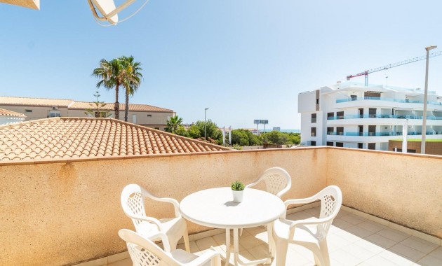 Sale - Villa -
Orihuela Costa - Playa Flamenca