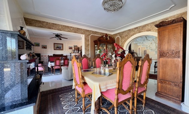 Resale - Country house -
San Fulgencio - La Marina