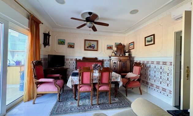 Resale - Country house -
San Fulgencio - La Marina