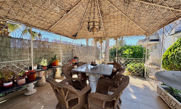 Resale - Country house -
San Fulgencio - La Marina