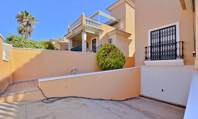 Venta - Villa -
Orihuela - Orihuela Costa