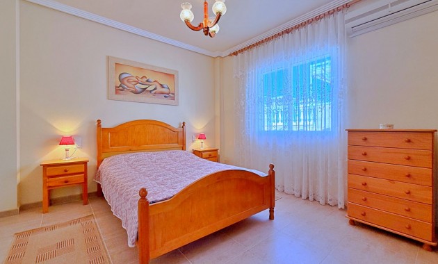 Venta - Villa -
Orihuela - Orihuela Costa