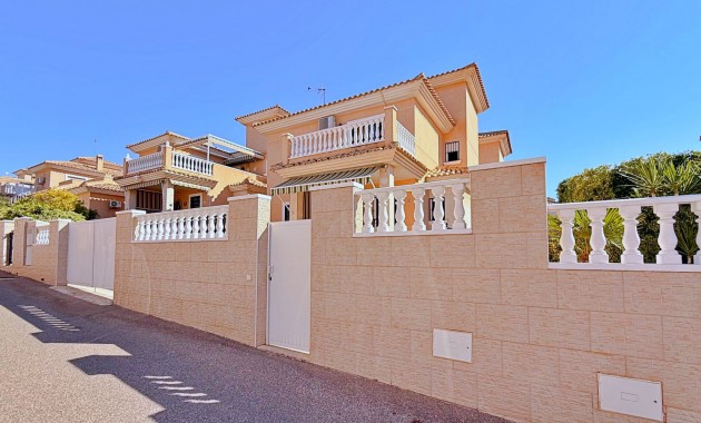 Venta - Villa -
Orihuela - Orihuela Costa
