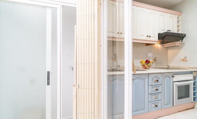 Resale - Bungalow -
Torrevieja - La Siesta - El Salado - Torreta