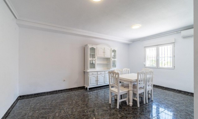 Venta - Semi -
Orihuela Costa - Playa Flamenca