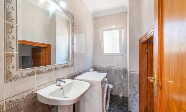 Venta - Semi -
Orihuela Costa - Playa Flamenca