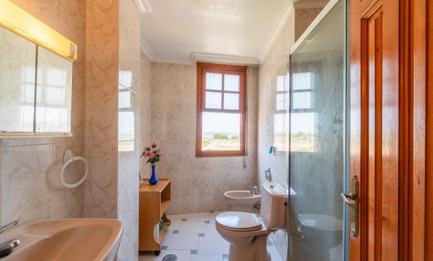 Resale - Wohnung -
Torrevieja - La Mata pueblo