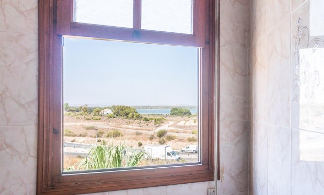 Resale - Wohnung -
Torrevieja - La Mata pueblo