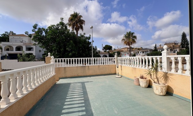 Resale - Einfamilienhaus -
Orihuela - Los Balcones