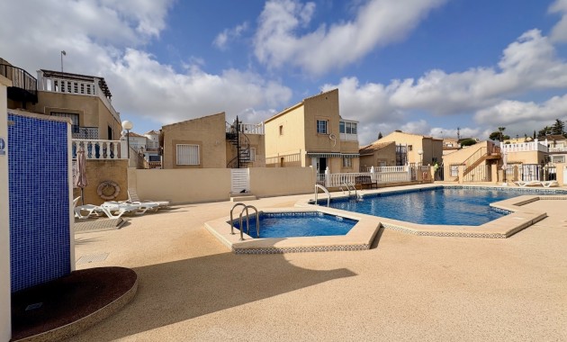 Resale - Einfamilienhaus -
Orihuela - Los Balcones