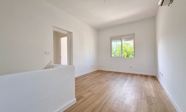 Resale - Einfamilienhaus -
Orihuela - Los Balcones