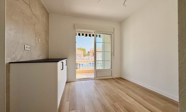 Resale - Einfamilienhaus -
Orihuela - Los Balcones
