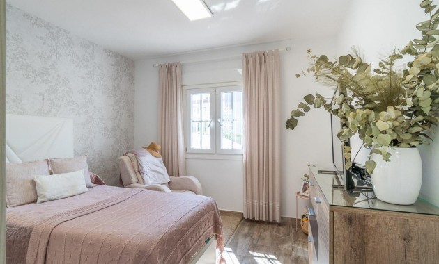 Sale - Villa -
San Miguel de Salinas - Las filipinas