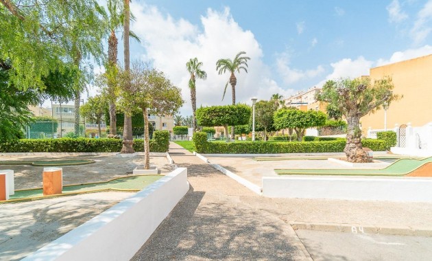 Resale - Wohnung -
Torrevieja - Torreblanca