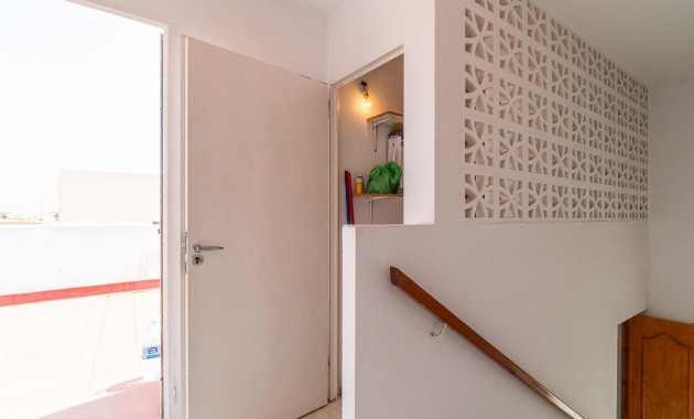 Resale - Wohnung -
Torrevieja - Torreblanca