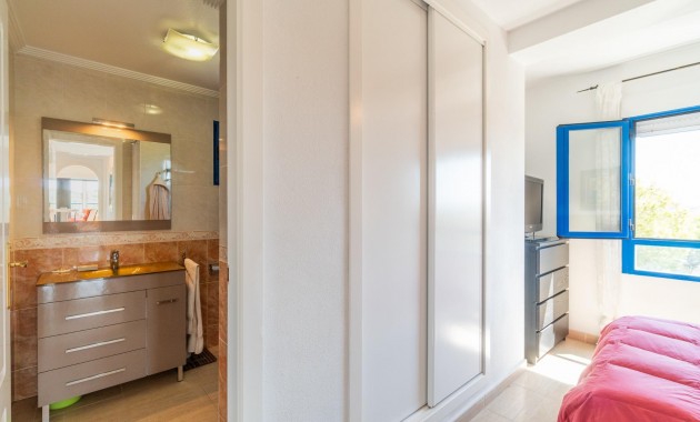 Resale - Wohnung -
Orihuela Costa - Altos de Campoamor