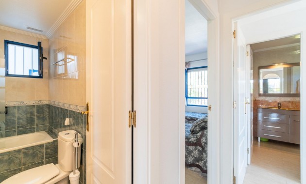 Resale - Wohnung -
Orihuela Costa - Altos de Campoamor