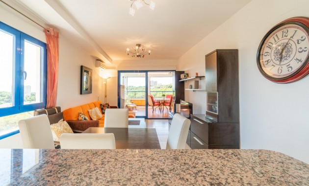 Resale - Wohnung -
Orihuela Costa - Altos de Campoamor