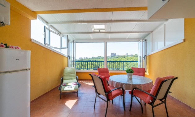 Resale - Wohnung -
Orihuela Costa - Altos de Campoamor