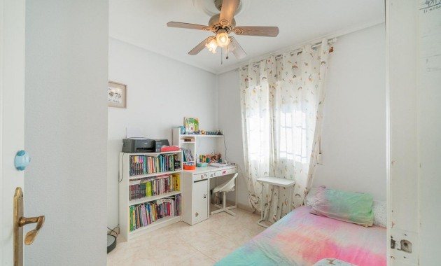 Resale - Villa -
Orihuela Costa - Punta Prima