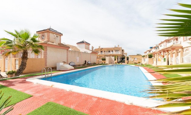 Resale - Villa -
Orihuela Costa - Punta Prima
